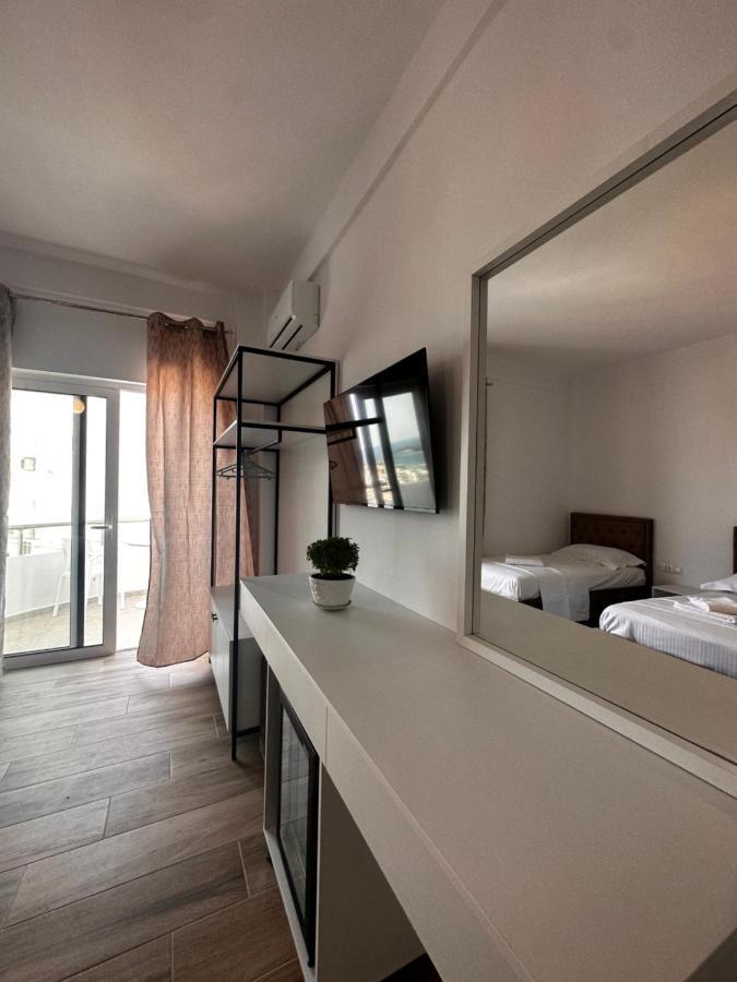 Hotel Belle Vue Ксаміл Екстер'єр фото