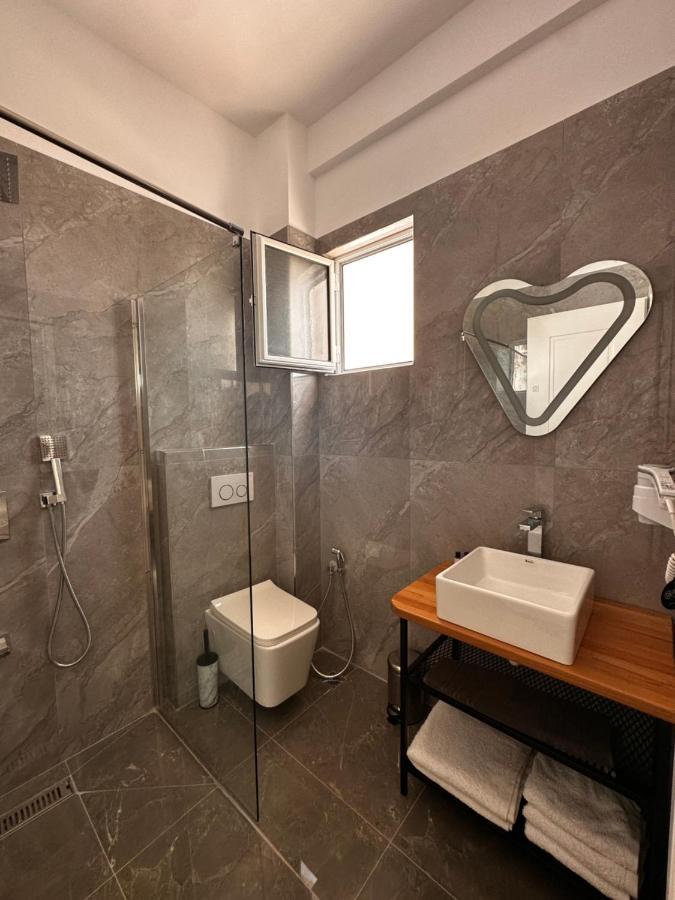 Hotel Belle Vue Ксаміл Екстер'єр фото