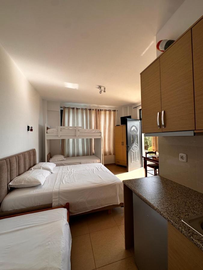 Hotel Belle Vue Ксаміл Екстер'єр фото