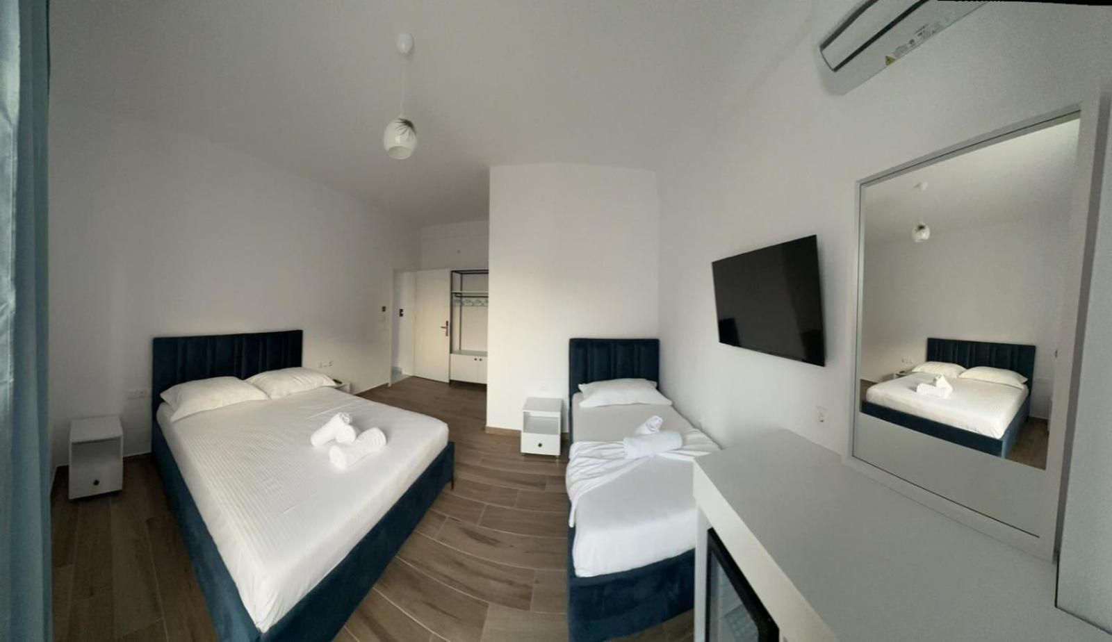 Hotel Belle Vue Ксаміл Екстер'єр фото